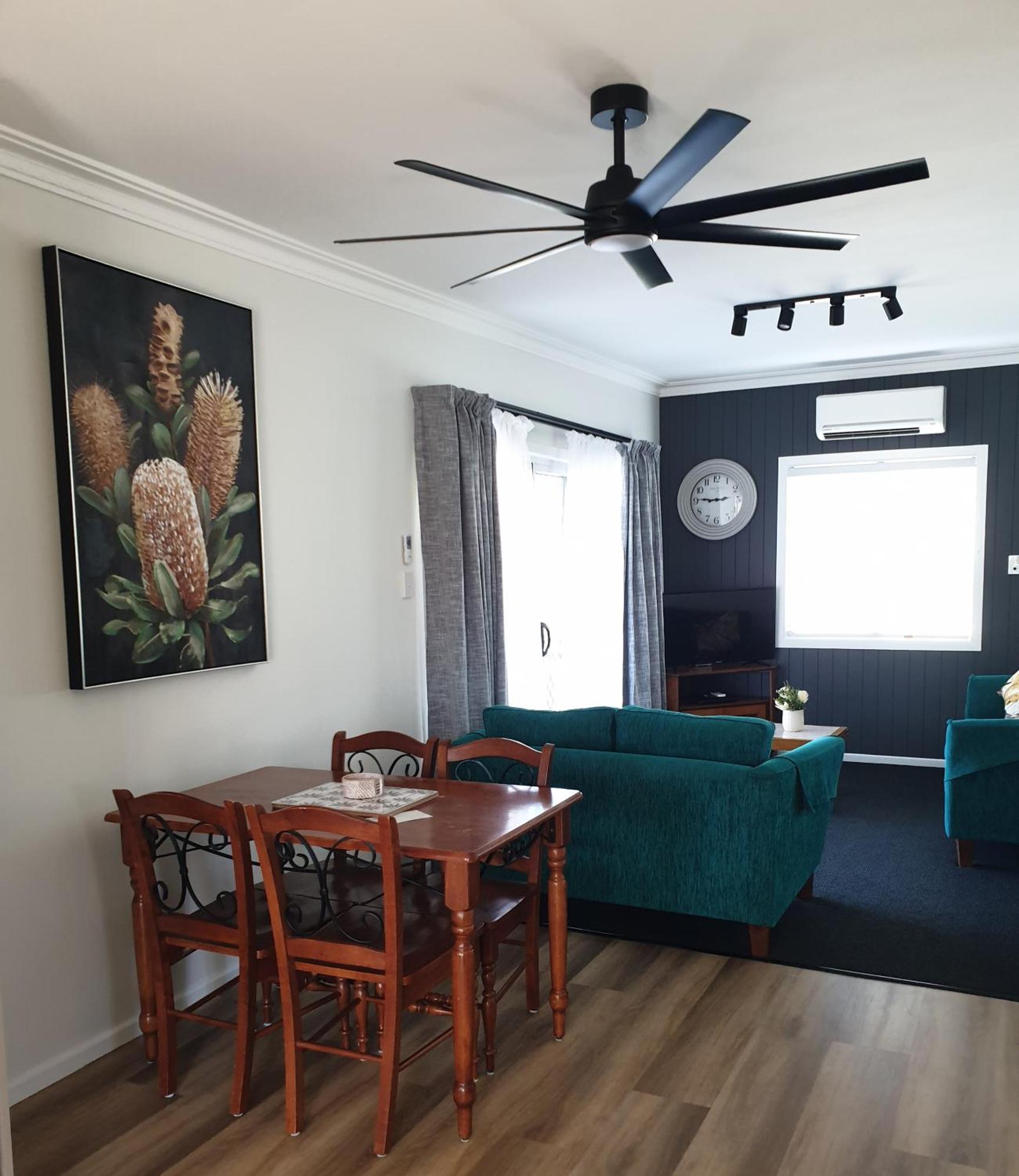 Lisianna Apartments เฮอร์วีย์เบย์ ภายนอก รูปภาพ